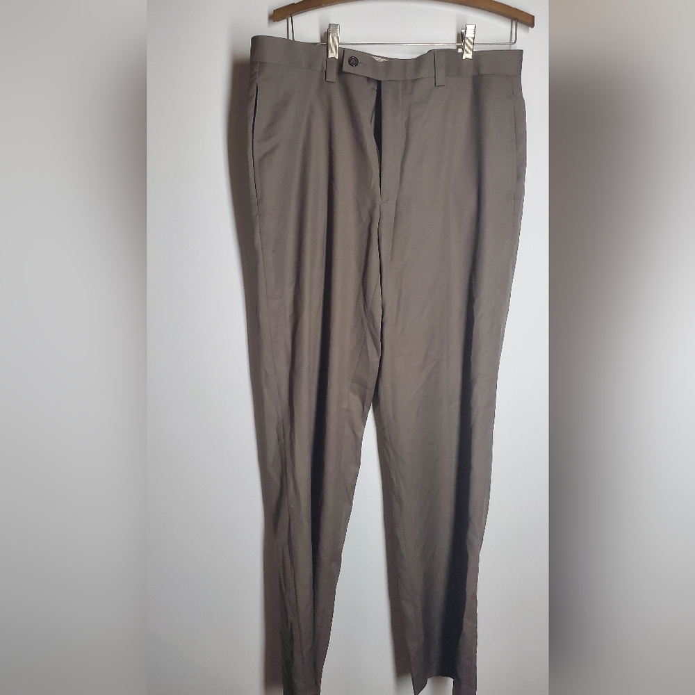 Calvin Klein Men's Classic Tan Pants